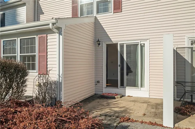 $359,900 | 2970 Mendon Road, Unit 29, Cumberland, RI 02864