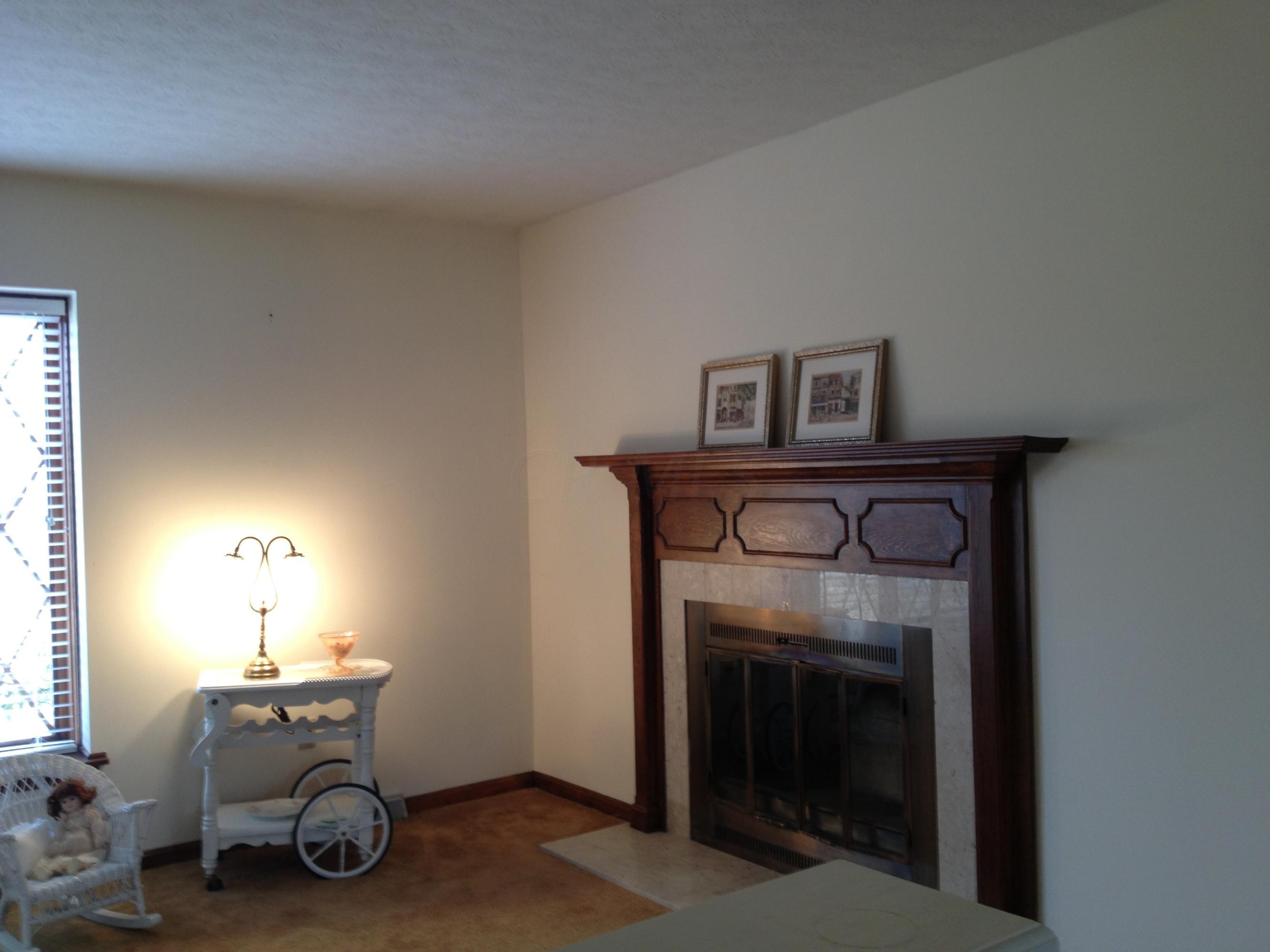 425 North Old State Road Delaware, OH 43015 - Photo 4 of 26