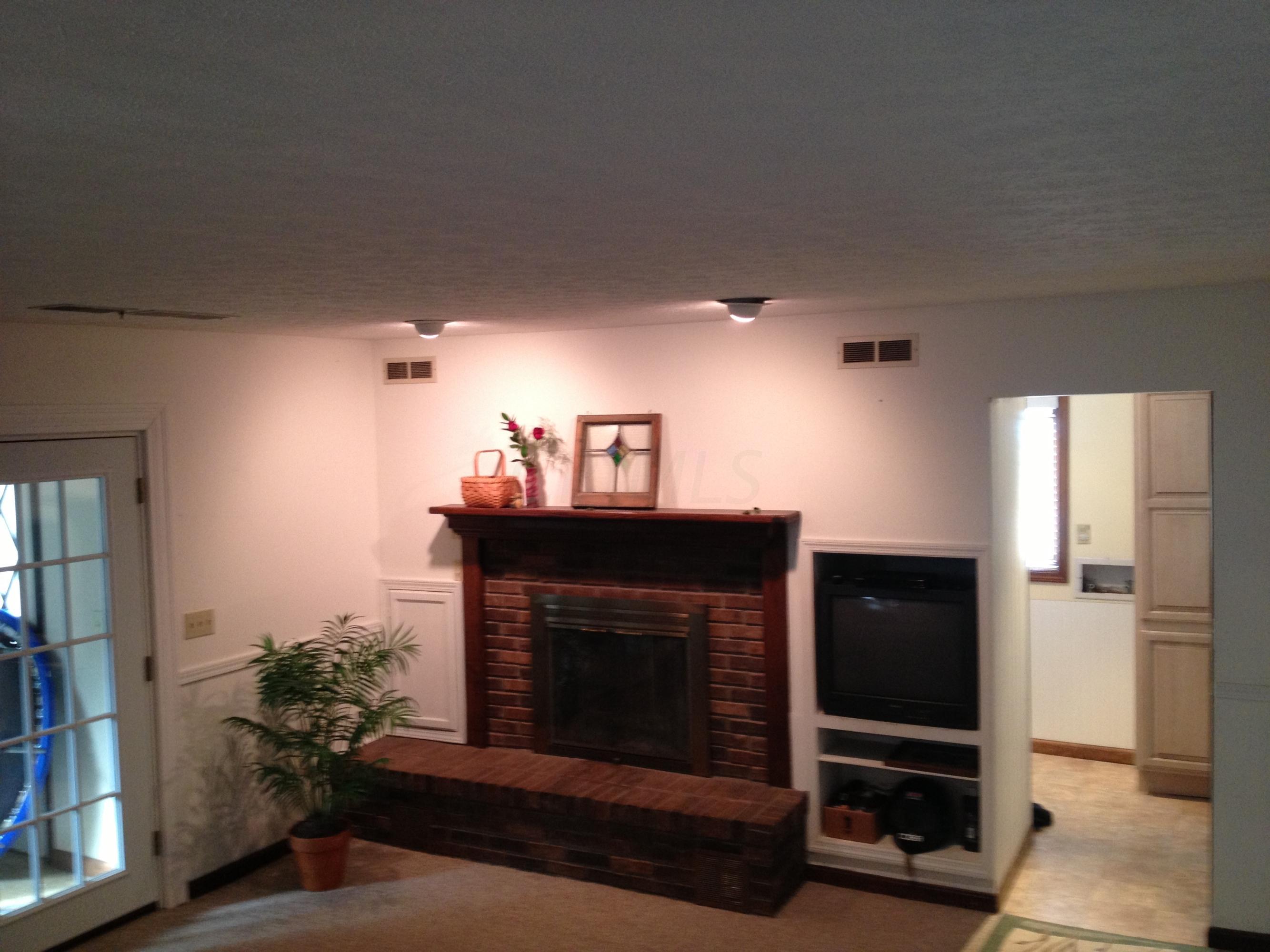 425 North Old State Road Delaware, OH 43015 - Photo 10 of 26