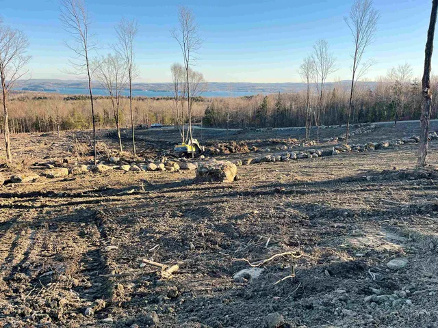 $179,000 | 842 Gibbs Road, Newport Town, VT 05857