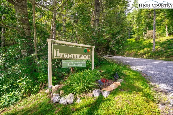 $349,900 | 490 Laurelwood Lane, Boone, NC 28607