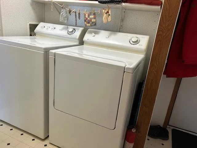 $129,900 | 28 Highway 145, Colebrook, NH 03576