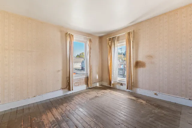 $174,900 | 745 Main Street, Monmouth, ME 04259