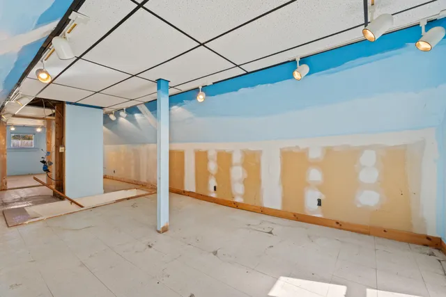 $174,900 | 745 Main Street, Monmouth, ME 04259