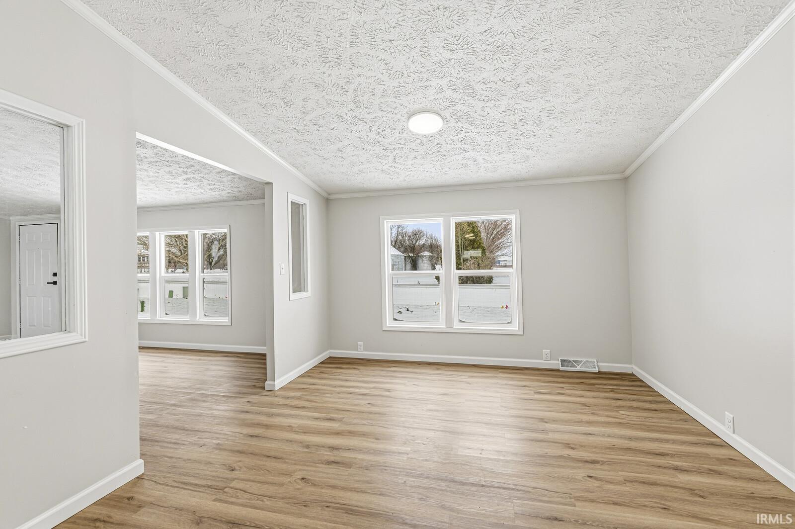 535 North Fail Road La Porte, IN 46350 - Photo 15 of 35