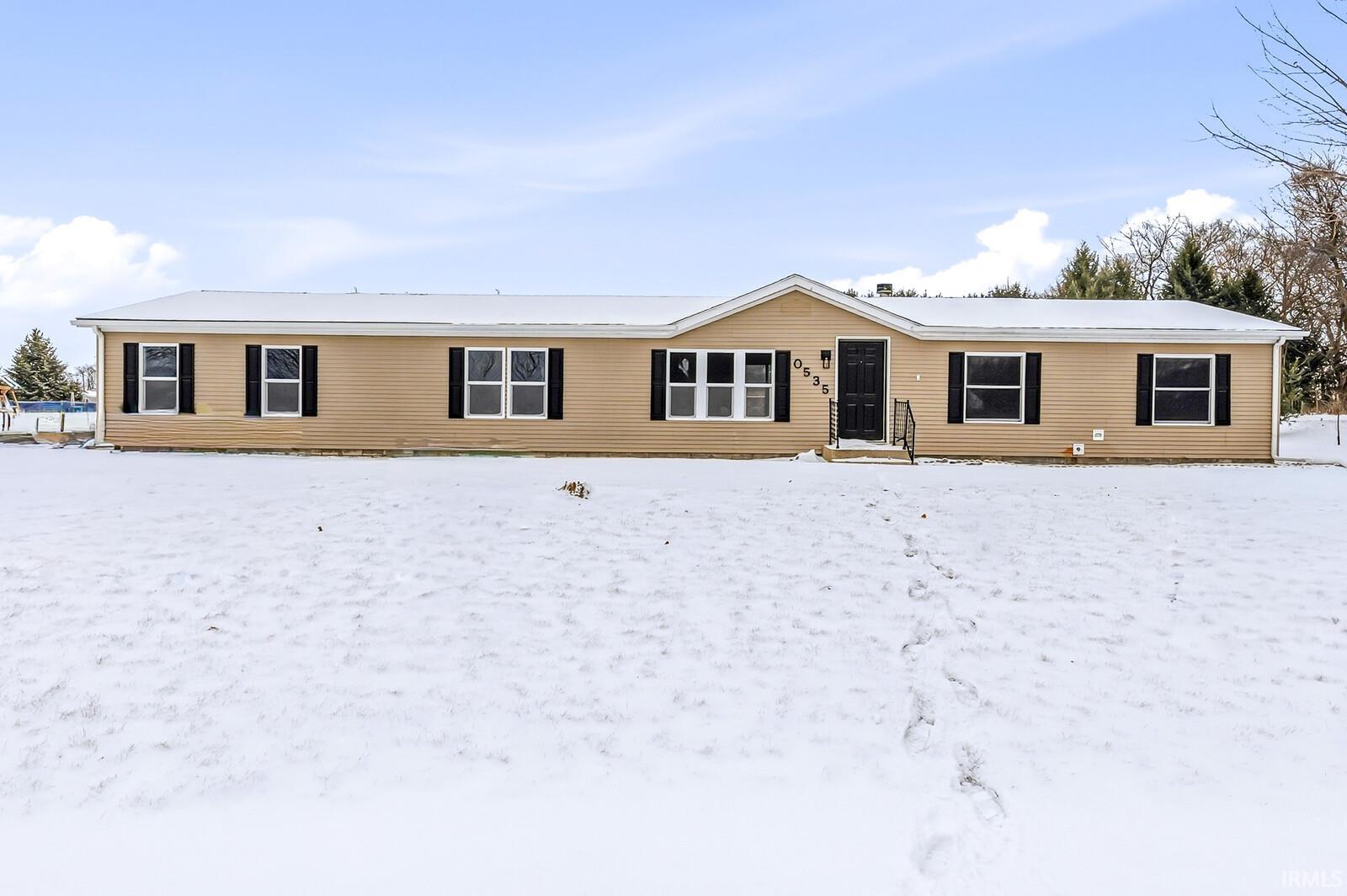 535 North Fail Road La Porte, IN 46350 - Photo 2 of 35