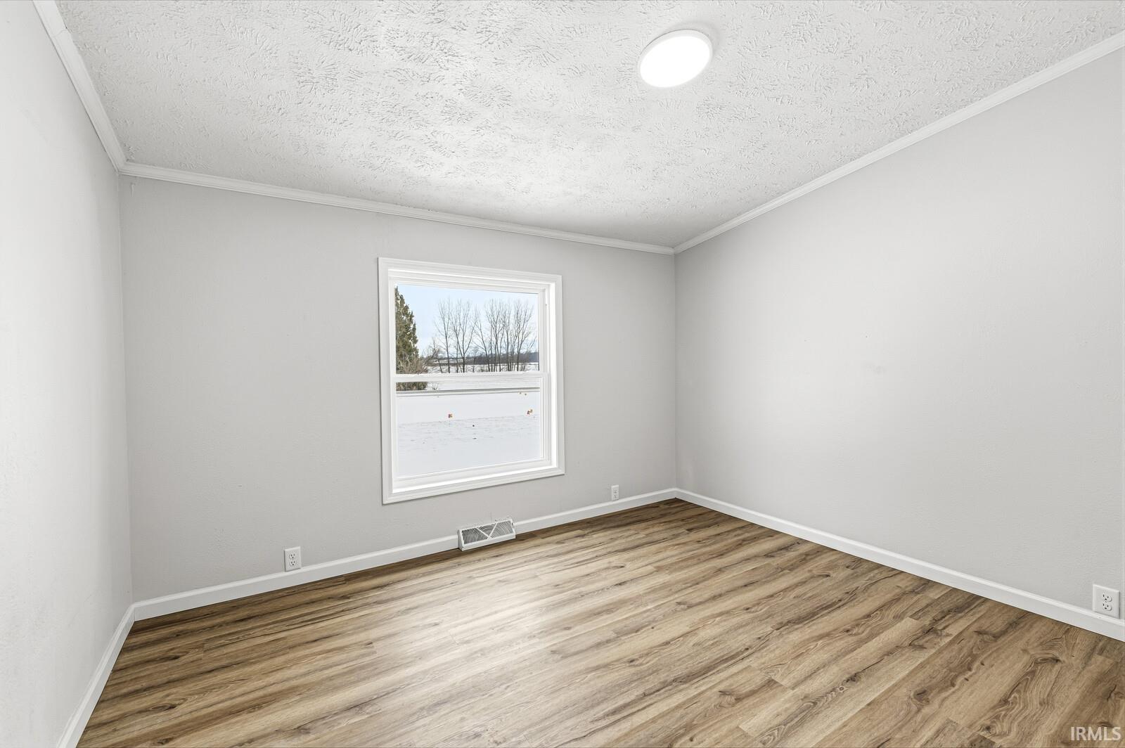 535 North Fail Road La Porte, IN 46350 - Photo 22 of 35