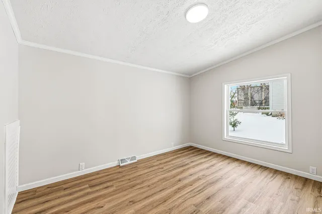 $249,900 | 535 North Fail Road, La Porte, IN 46350