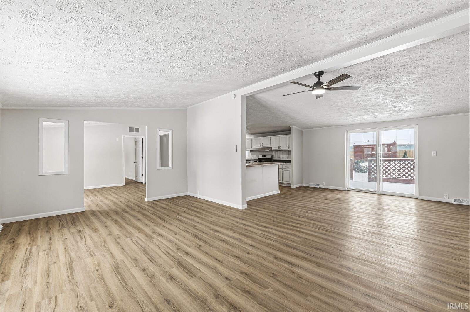 535 North Fail Road La Porte, IN 46350 - Photo 4 of 35