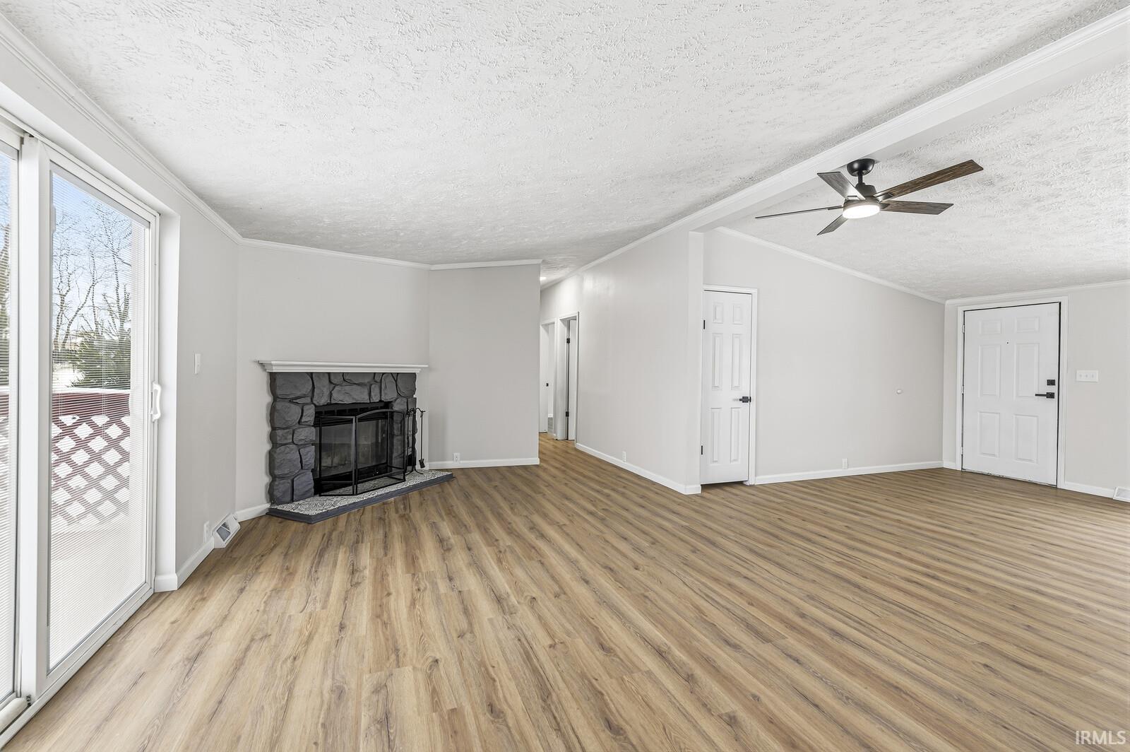 535 North Fail Road La Porte, IN 46350 - Photo 9 of 35