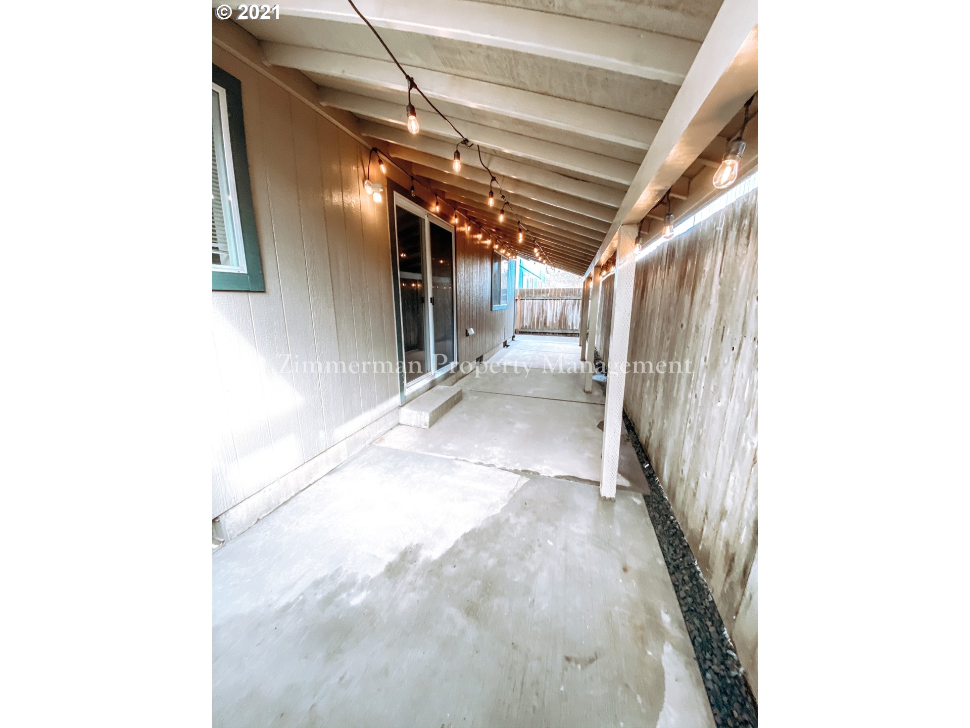 6447 Main Street Springfield, OR 97478 - Photo 10 of 12
