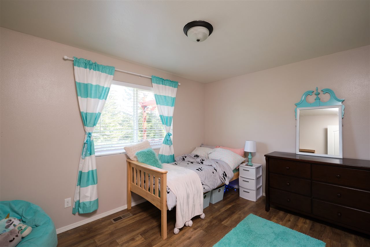 4105 South Bates Road Spokane Valley, WA 99206 - Photo 16 of 36 Gallery Image 16