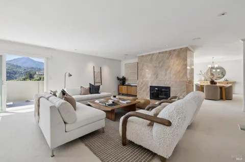$1,595,000 | 175 Upper Via Casitas, Unit 26, Greenbrae, CA 94904