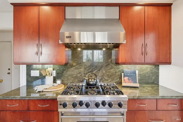 $1,595,000 | 175 Upper Via Casitas, Unit 26, Greenbrae, CA 94904