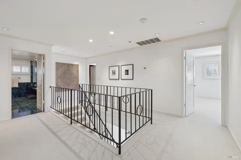 $1,595,000 | 175 Upper Via Casitas, Unit 26, Greenbrae, CA 94904