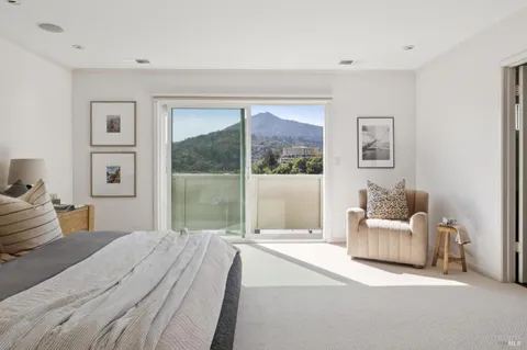 $1,595,000 | 175 Upper Via Casitas, Unit 26, Greenbrae, CA 94904