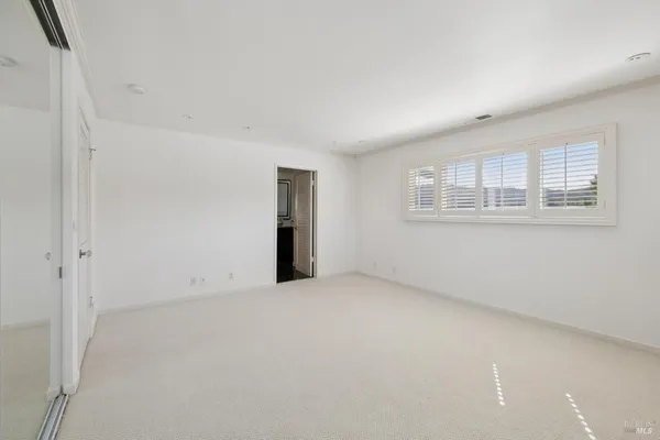 $1,595,000 | 175 Upper Via Casitas, Unit 26, Greenbrae, CA 94904