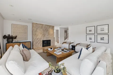 $1,595,000 | 175 Upper Via Casitas, Unit 26, Greenbrae, CA 94904