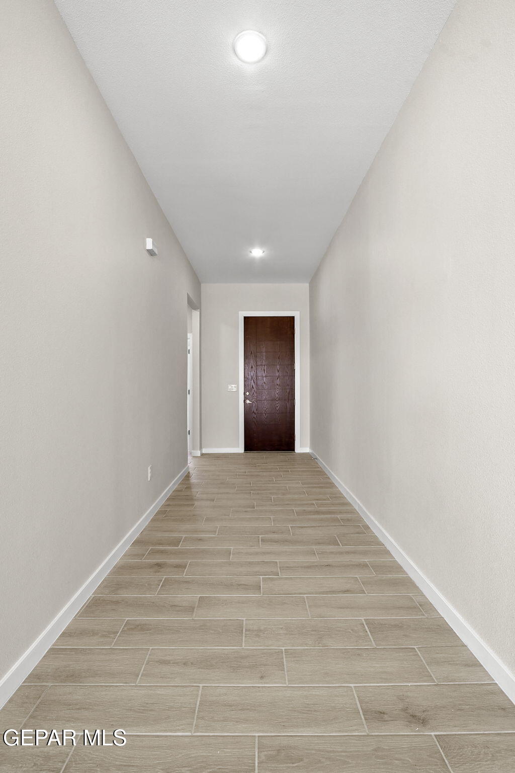 8425 Phil Place Vinton, TX 79821 - Photo 2 of 26 26-web-or-mls-IMG_4986