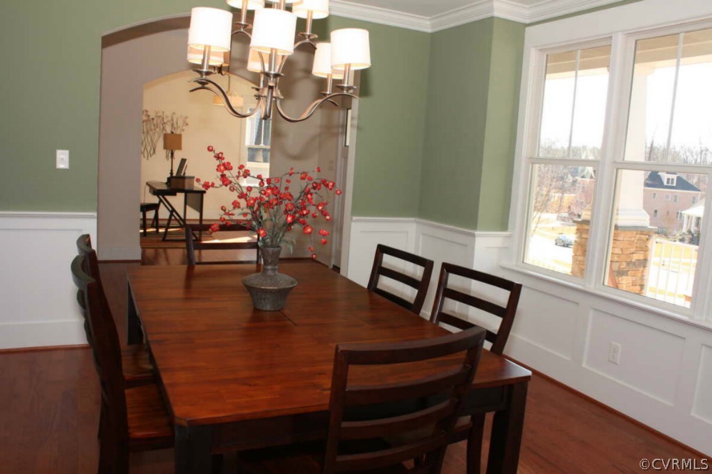 3324 Handley Road Midlothian, VA 23113 - Photo 8 of 24 a view of a dining room with furniture and window