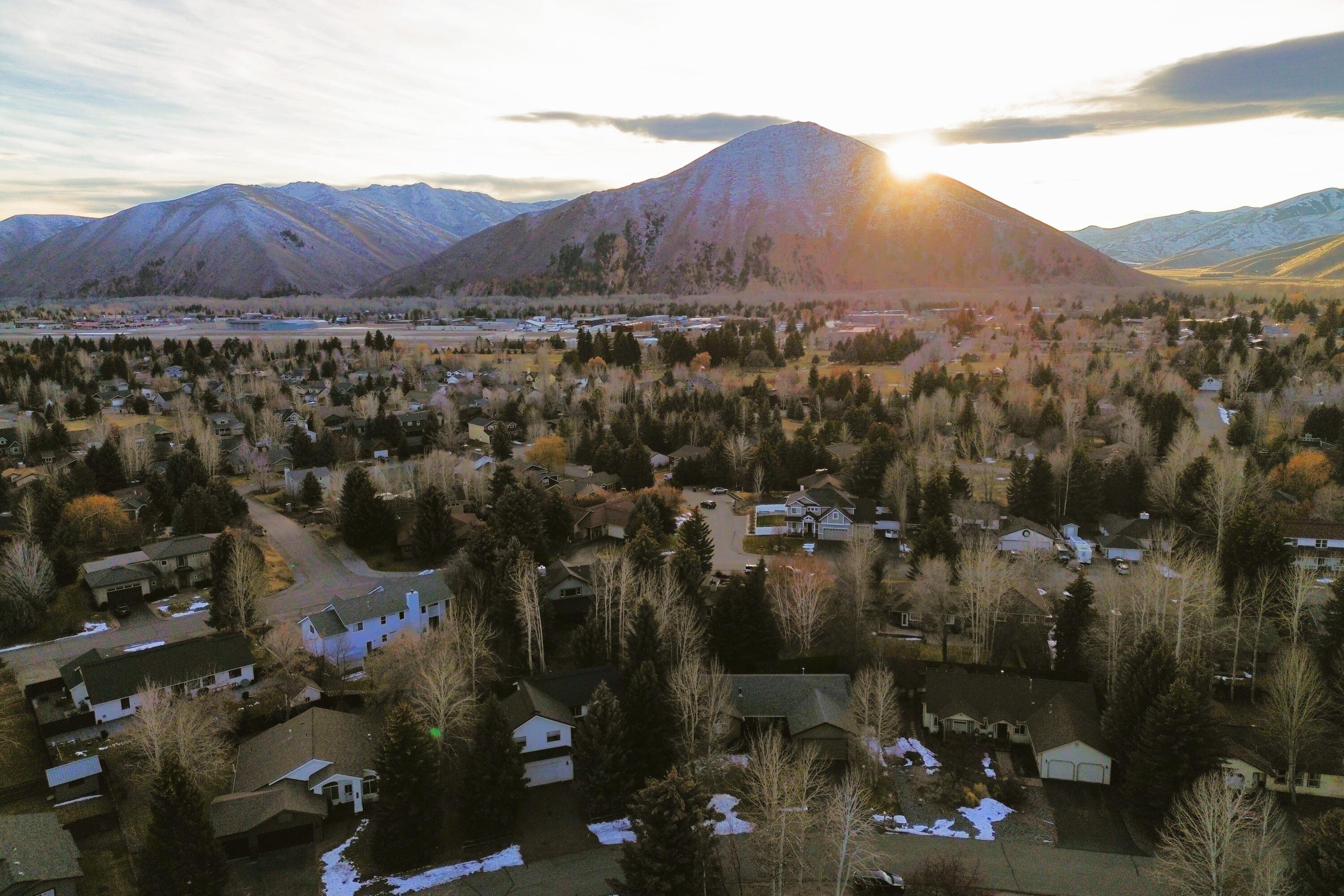 651 Whitetail Drive Hailey, ID 83333 - Photo 6 of 21 Neighborhood