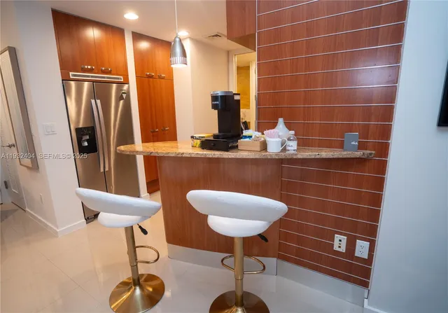 $4,700 | 1395 Brickell Avenue, Unit 3012, Miami, FL 33131