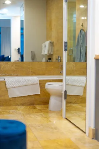 $4,700 | 1395 Brickell Avenue, Unit 3012, Miami, FL 33131