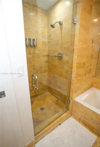 $4,700 | 1395 Brickell Avenue, Unit 3012, Miami, FL 33131