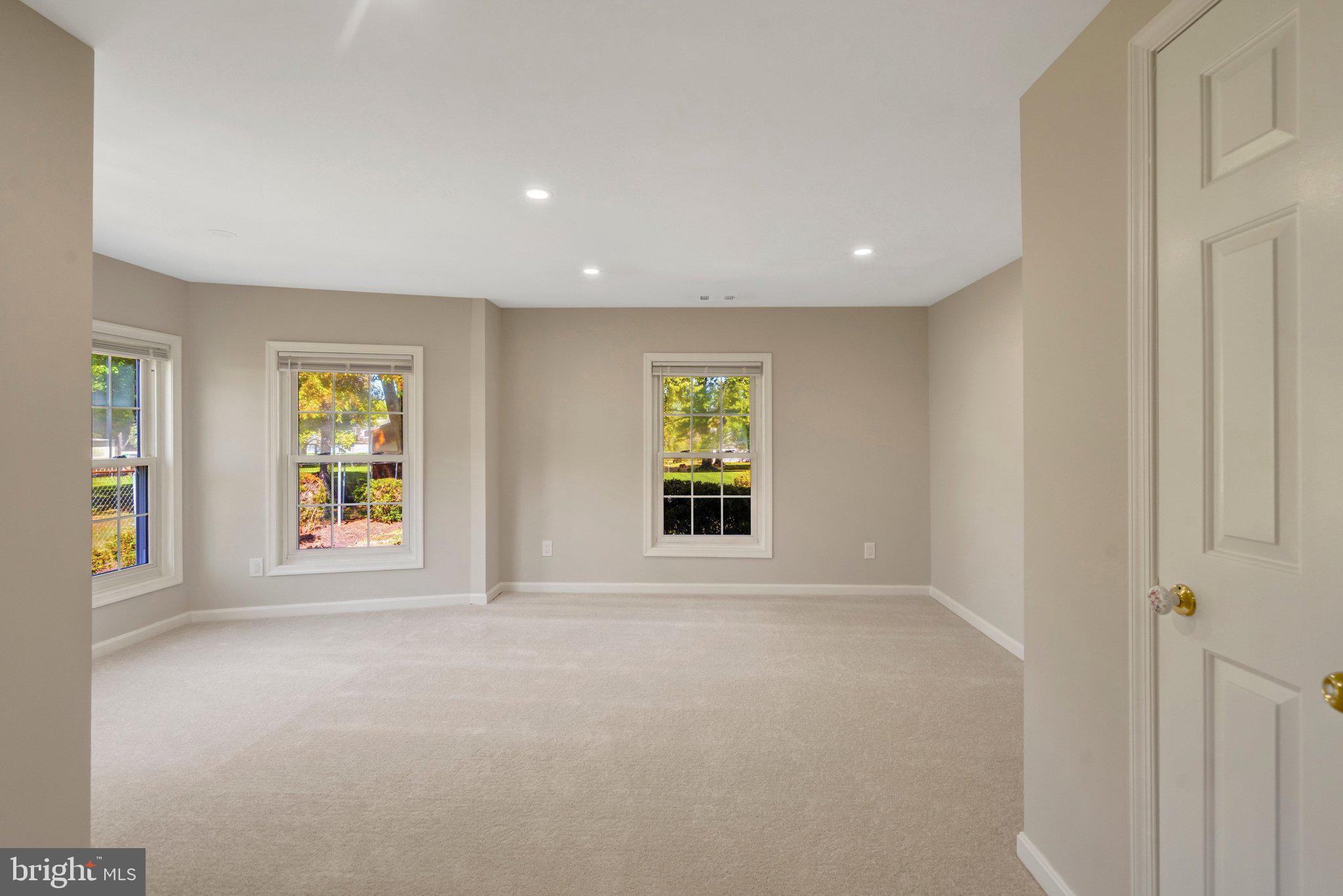 9008 Rugby Road Manassas Park, VA 20111 - Photo 21 of 39 Bedroom 2 with new carpet