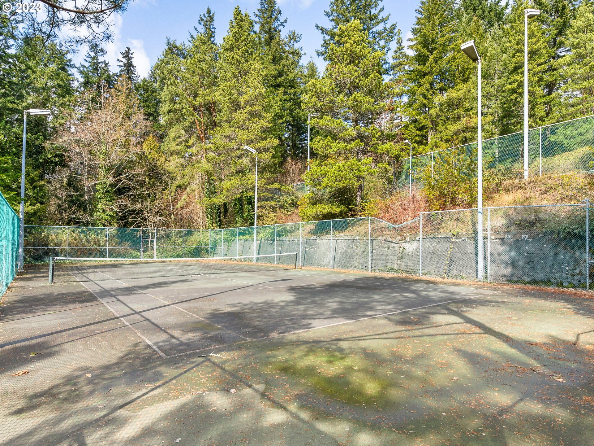 7602 Southwest Barnes Road, Unit A Portland, OR 97225 - Photo 20 of 24 Gallery Image 20
