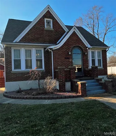 $190,000 | 803 North Sparta Street, Steeleville, IL 62288