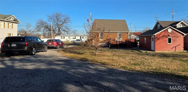 $190,000 | 803 North Sparta Street, Steeleville, IL 62288