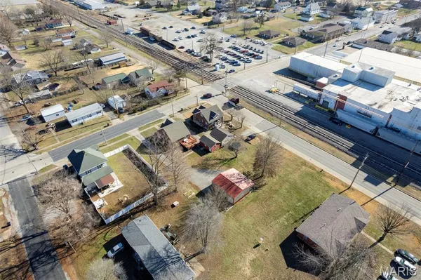 $190,000 | 803 North Sparta Street, Steeleville, IL 62288