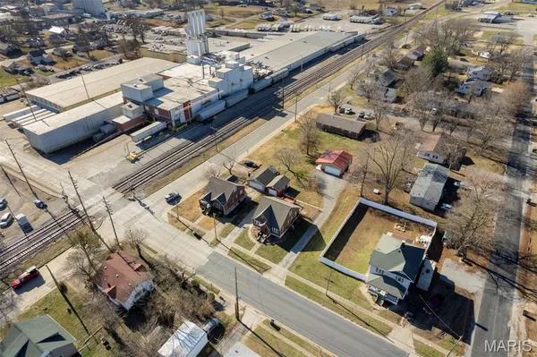 $190,000 | 803 North Sparta Street, Steeleville, IL 62288