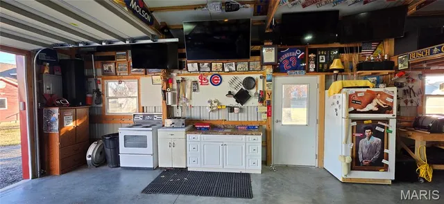 $190,000 | 803 North Sparta Street, Steeleville, IL 62288