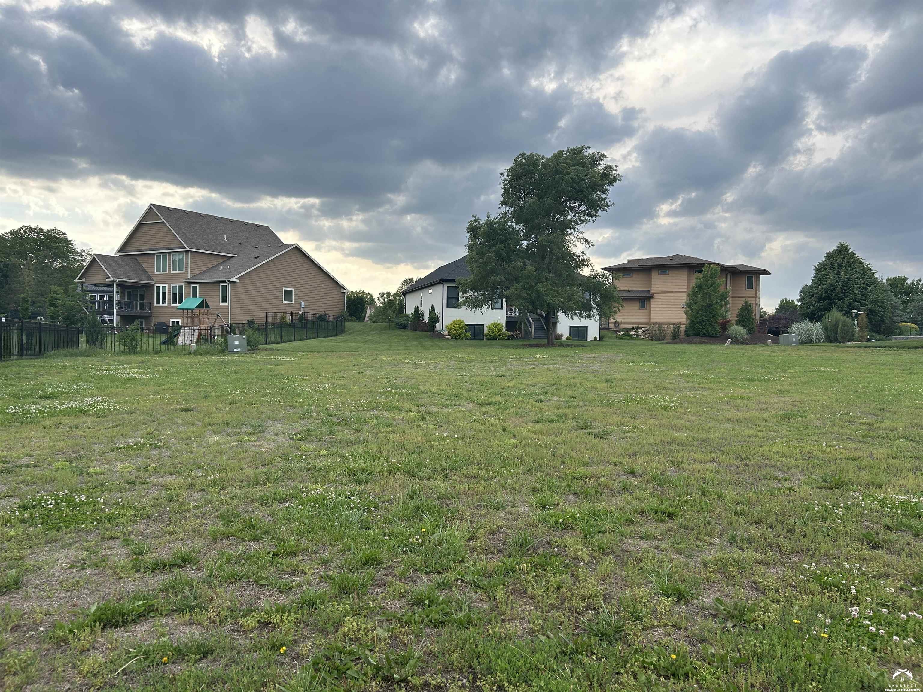 213 Stockade Street Lawrence, KS 66049 - Photo 2 of 2