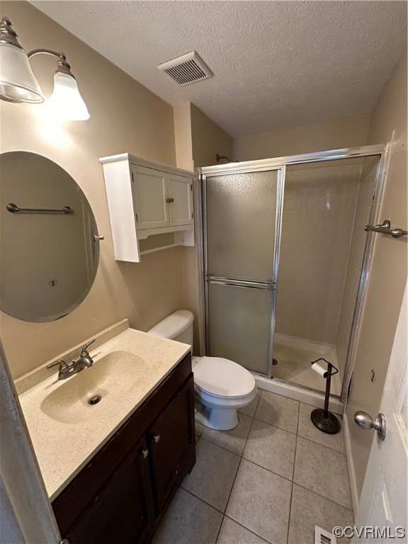 6417 Oldbern Road Chesterfield, VA 23832 - Photo 8 of 17 a bathroom with a sink mirror toilet and shower
