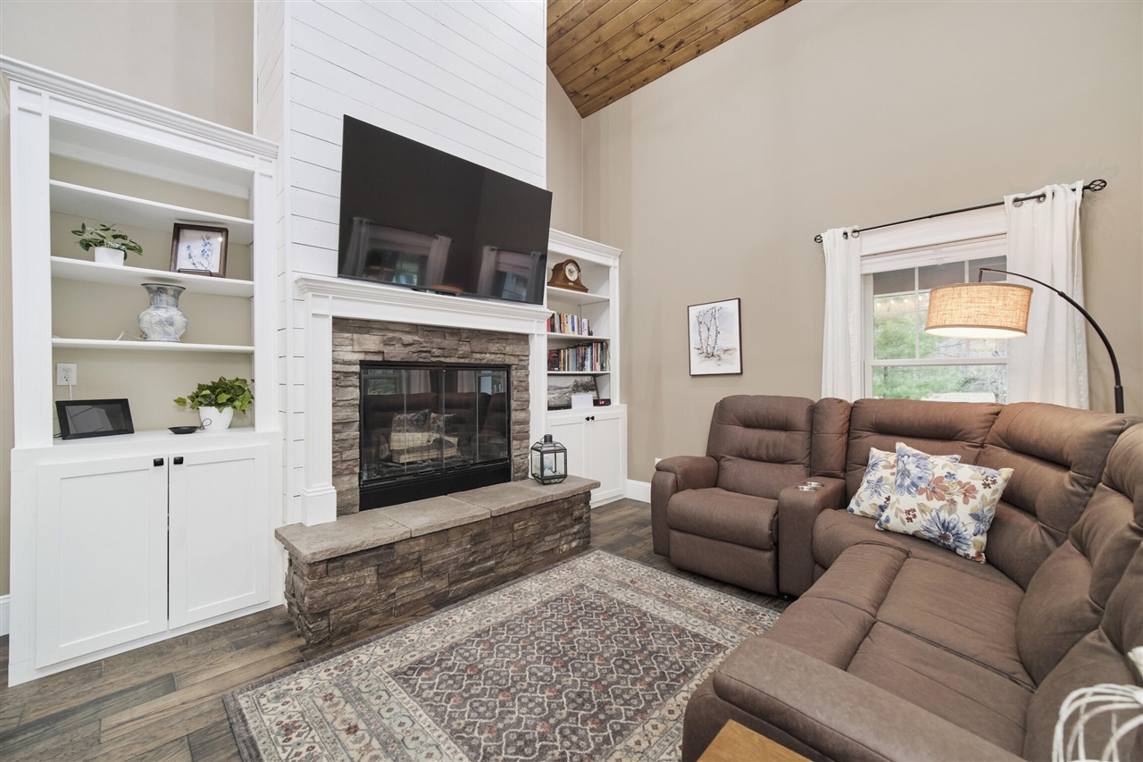 4207 West Jepson Road Manistee, MI 49660 - Photo 4 of 54