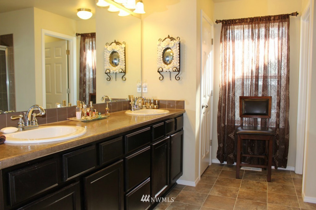 738 Panorama Ridge Mount Vernon, WA 98273 - Photo 22 of 25 Gallery Image 22