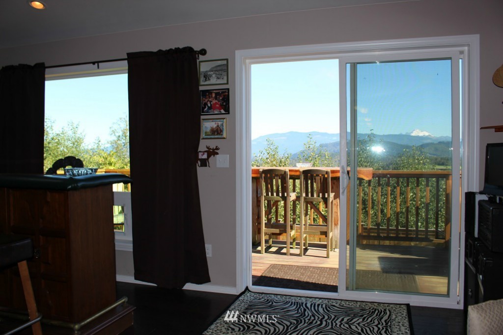 738 Panorama Ridge Mount Vernon, WA 98273 - Photo 9 of 25 Gallery Image 9