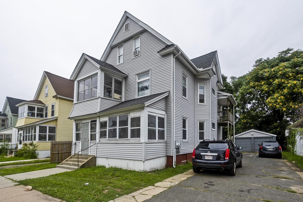 132 Grover Street Springfield, MA 01104 - Photo 1 of 27 Gallery Image 1