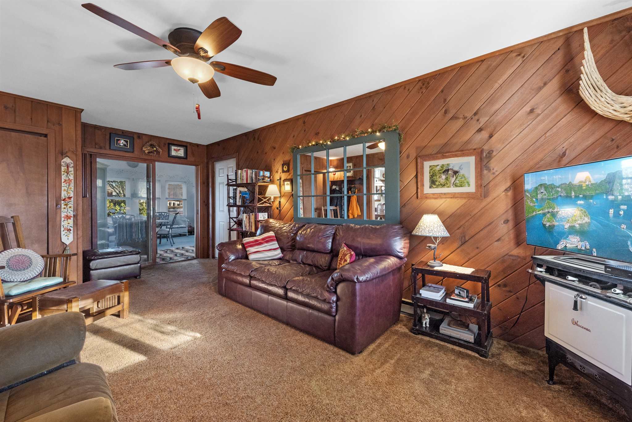 141 Hillhaven Road Manchester, NH 03104 - Photo 12 of 22 Gallery Image 12