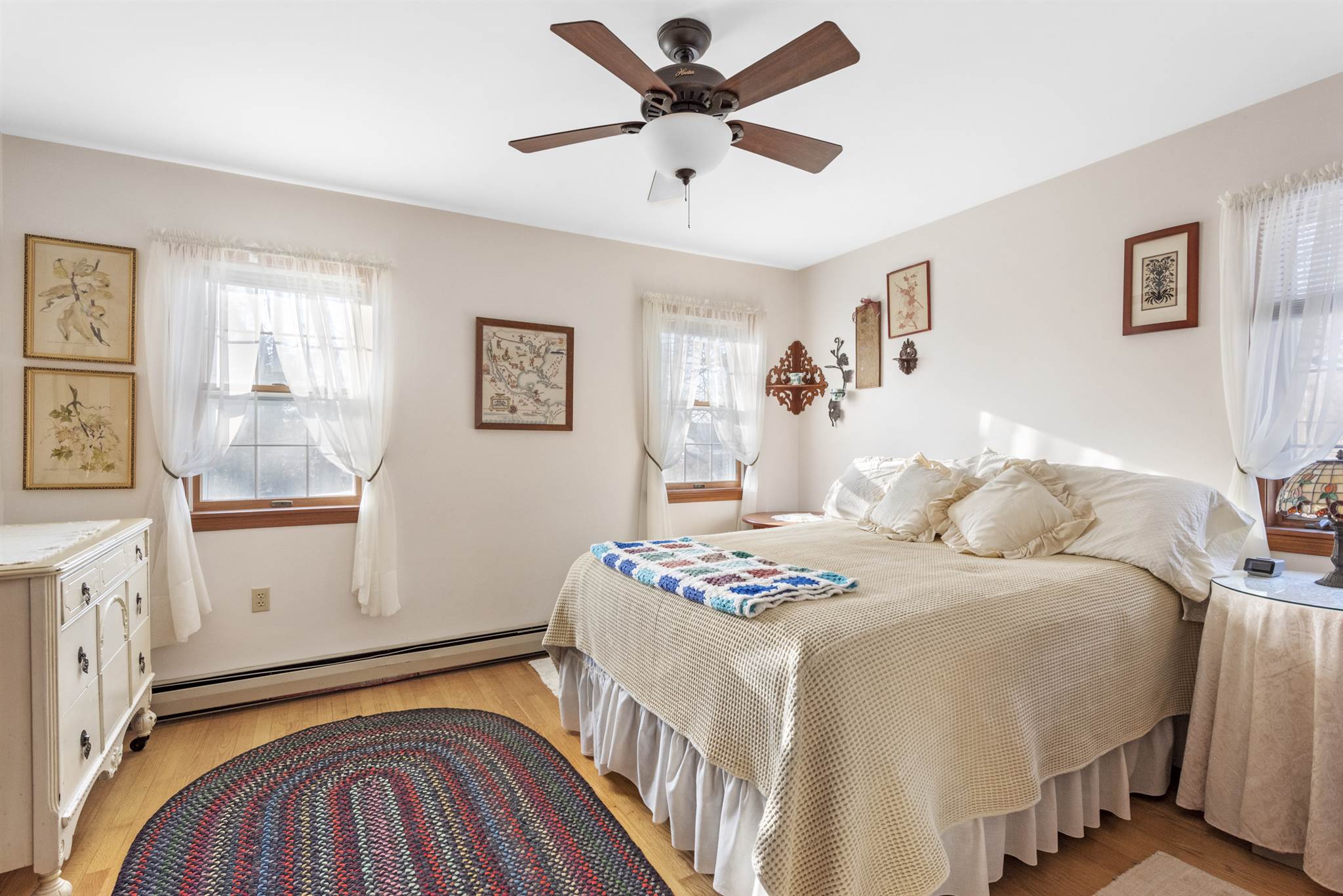 141 Hillhaven Road Manchester, NH 03104 - Photo 14 of 22 Gallery Image 14