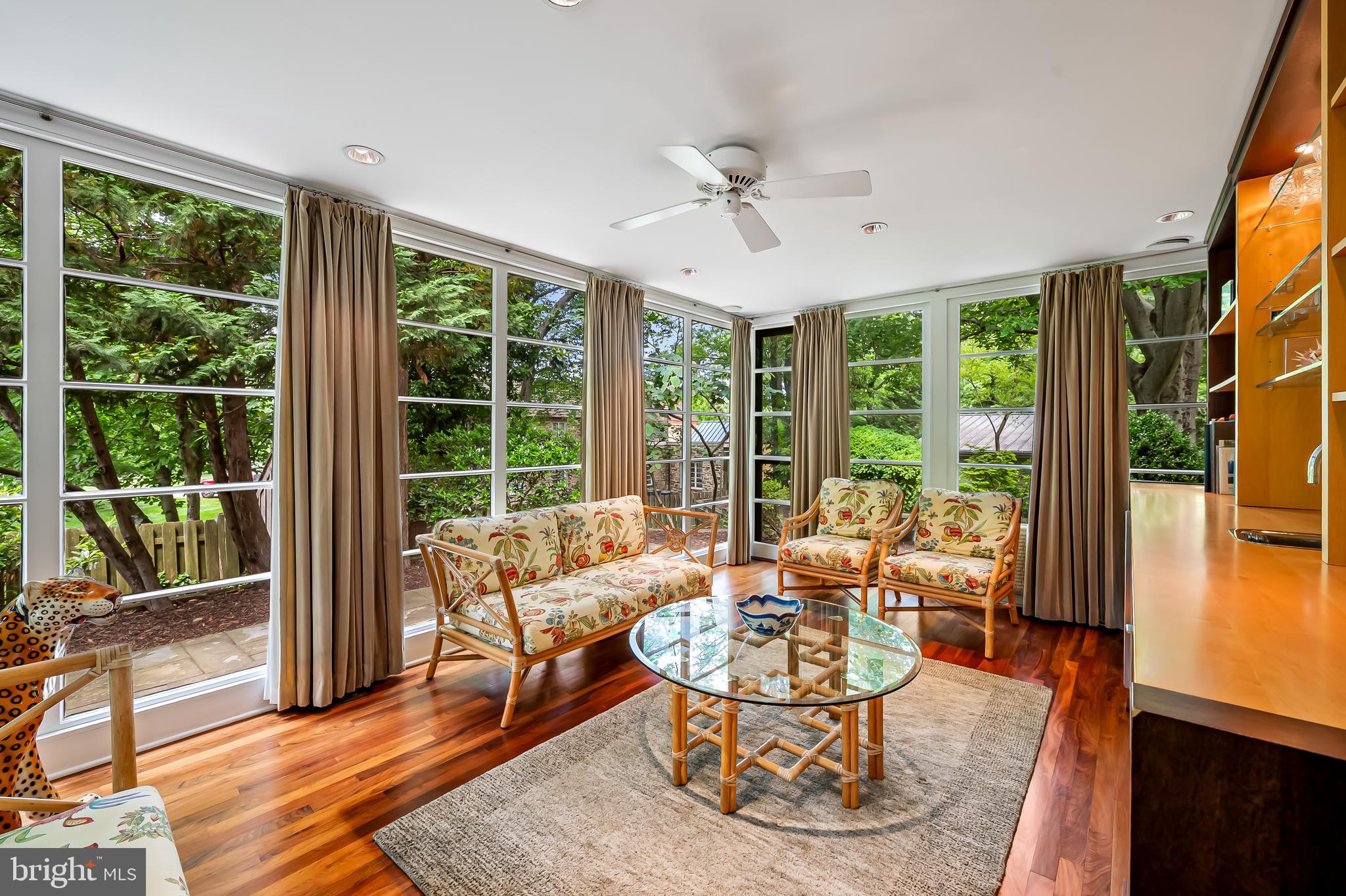 6 Meadow Road Baltimore, MD 21212 - Photo 25 of 53 a living room with furniture and a large window