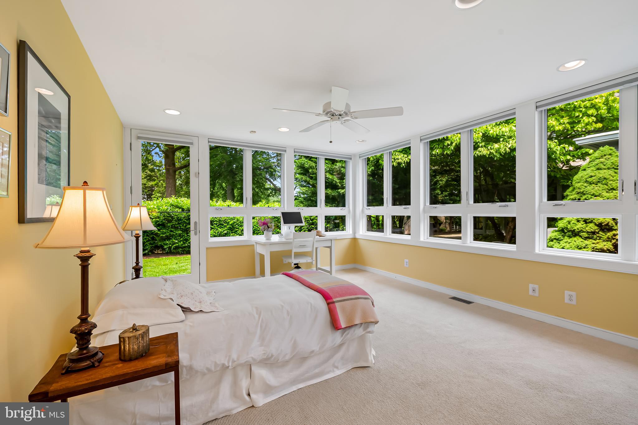 6 Meadow Road Baltimore, MD 21212 - Photo 36 of 53 a bed room with a bed and large window
