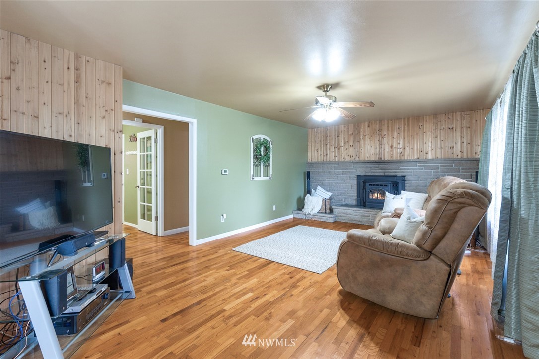 1380 Main Street Buckley, WA 98321 - Photo 4 of 23 Gallery Image 4