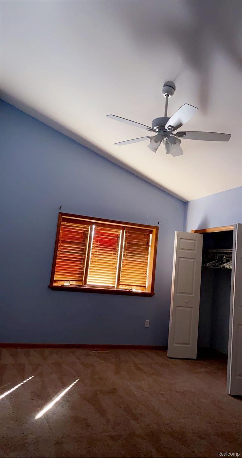21920 McPhall Road Armada, MI 48005 - Photo 22 of 38 Master bedroom