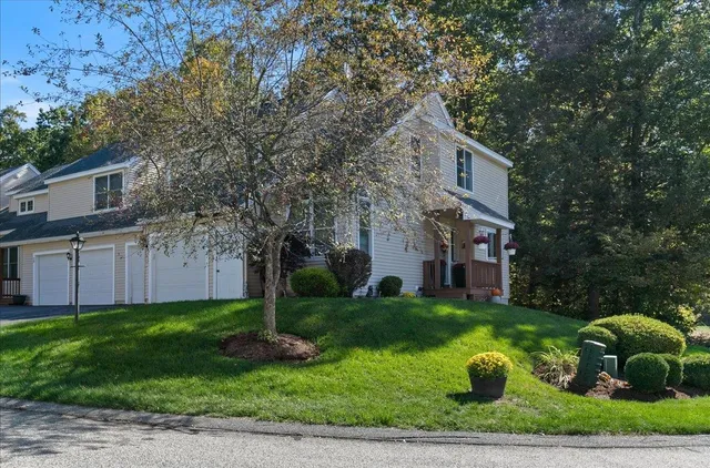 $520,000 | 18 Snug Harbor Lane, Atkinson, NH 03811