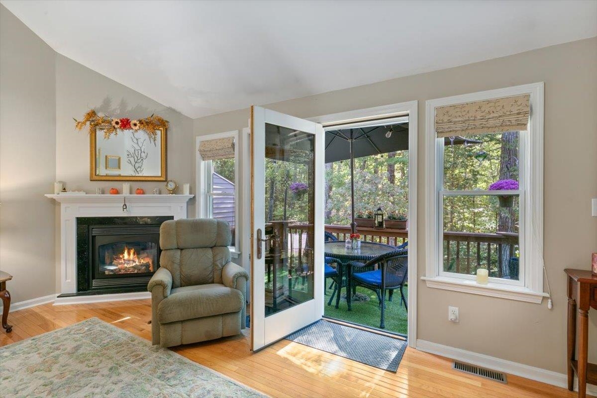 18 Snug Harbor Lane Atkinson, NH 03811 - Photo 15 of 44