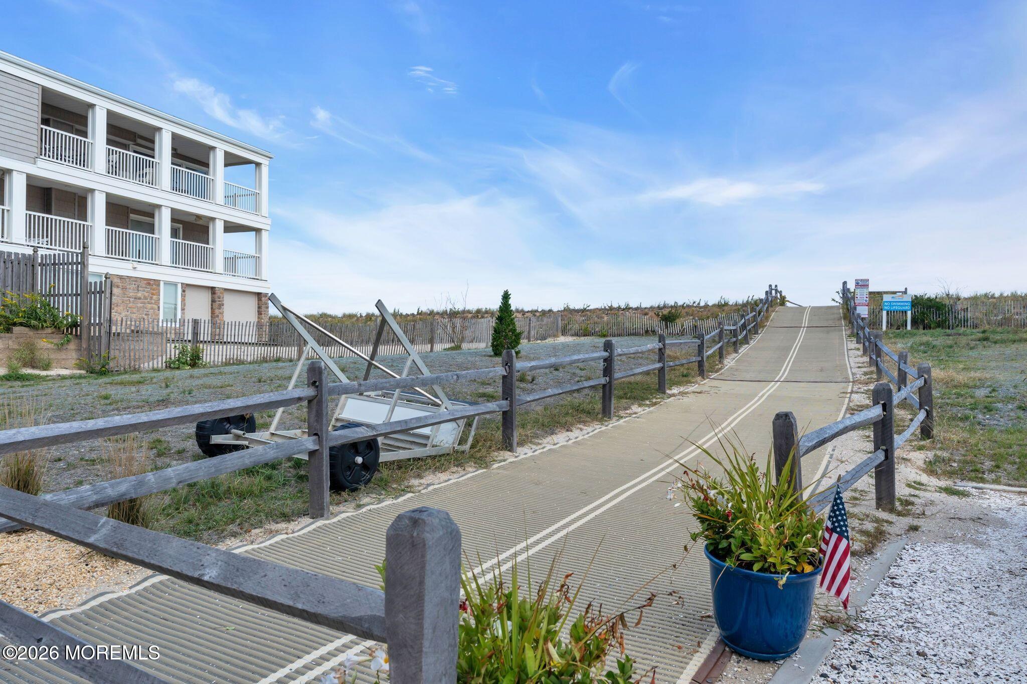 12 Shell Road, Unit 137 Mantoloking, NJ 08738 - Photo 28 of 31 026_31-web-or-mls-dsc00160_616